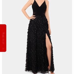 XSCAPE Black floral dress Size 2P hemmed